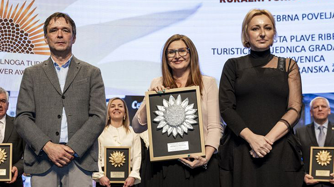 Turistička zajednica Grada Crikvenice dobila nagradu „Suncokret ...